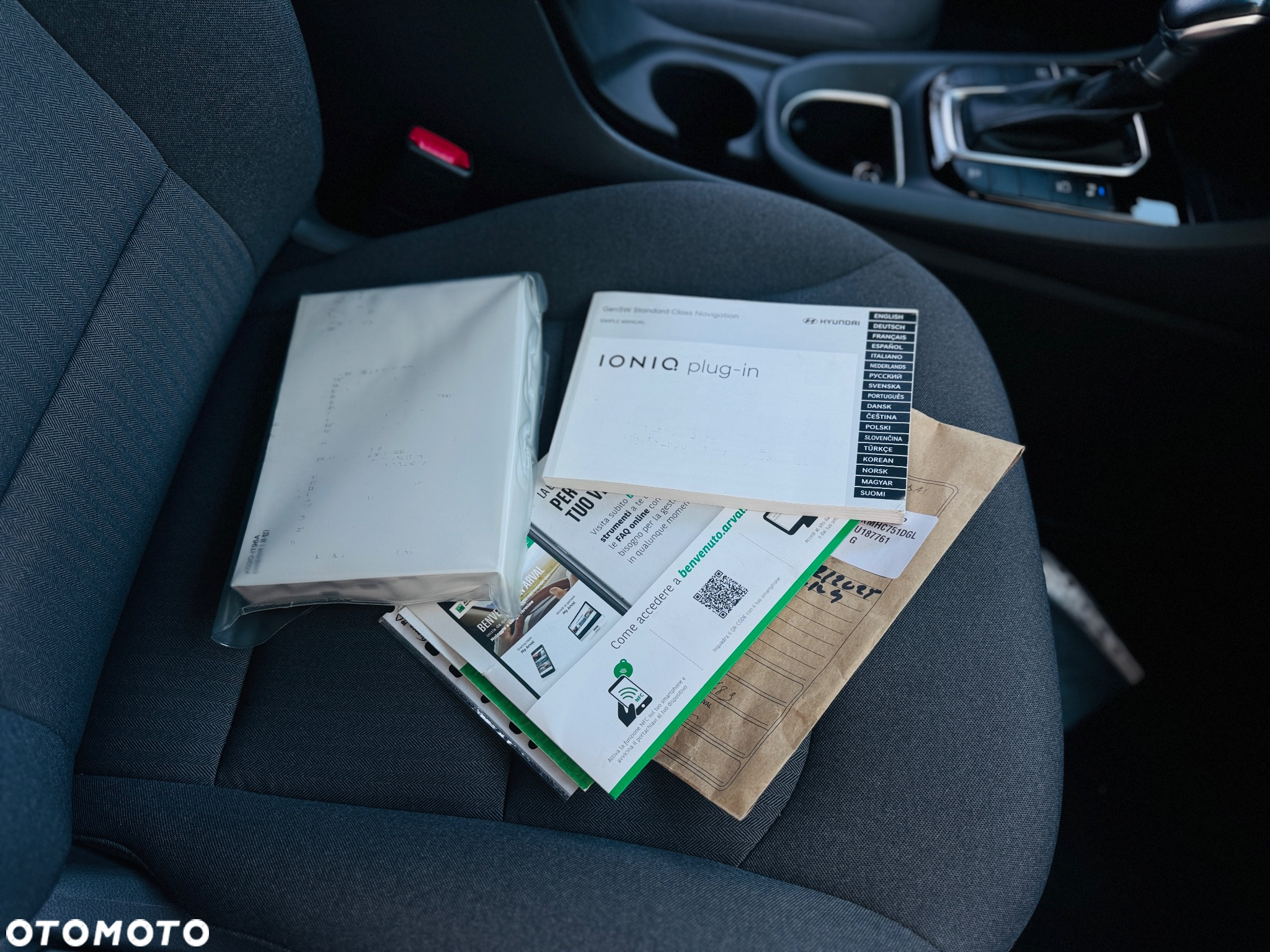 Hyundai IONIQ Plug-in-Hybrid 1.6 GDI Premium - 38