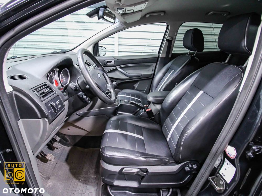 Ford Kuga 2.0 TDCi 4WD Titanium - 11