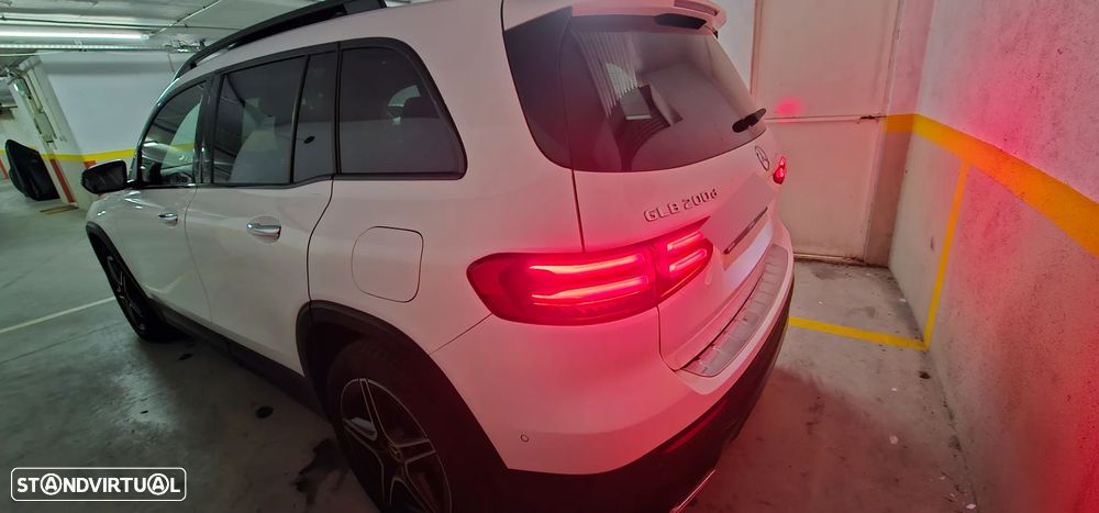Mercedes-Benz GLB 200 d AMG Line - 13