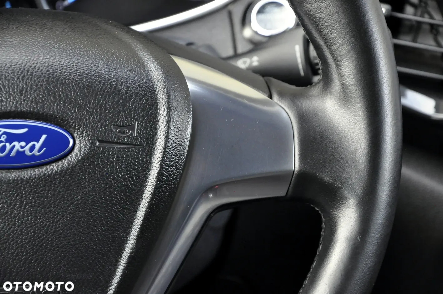 Ford EcoSport 1.0 EcoBoost TITANIUM - 15