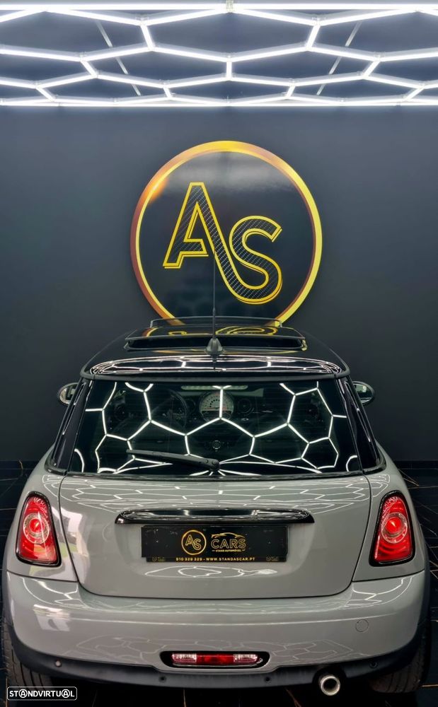 MINI 3 Portas One D - 37