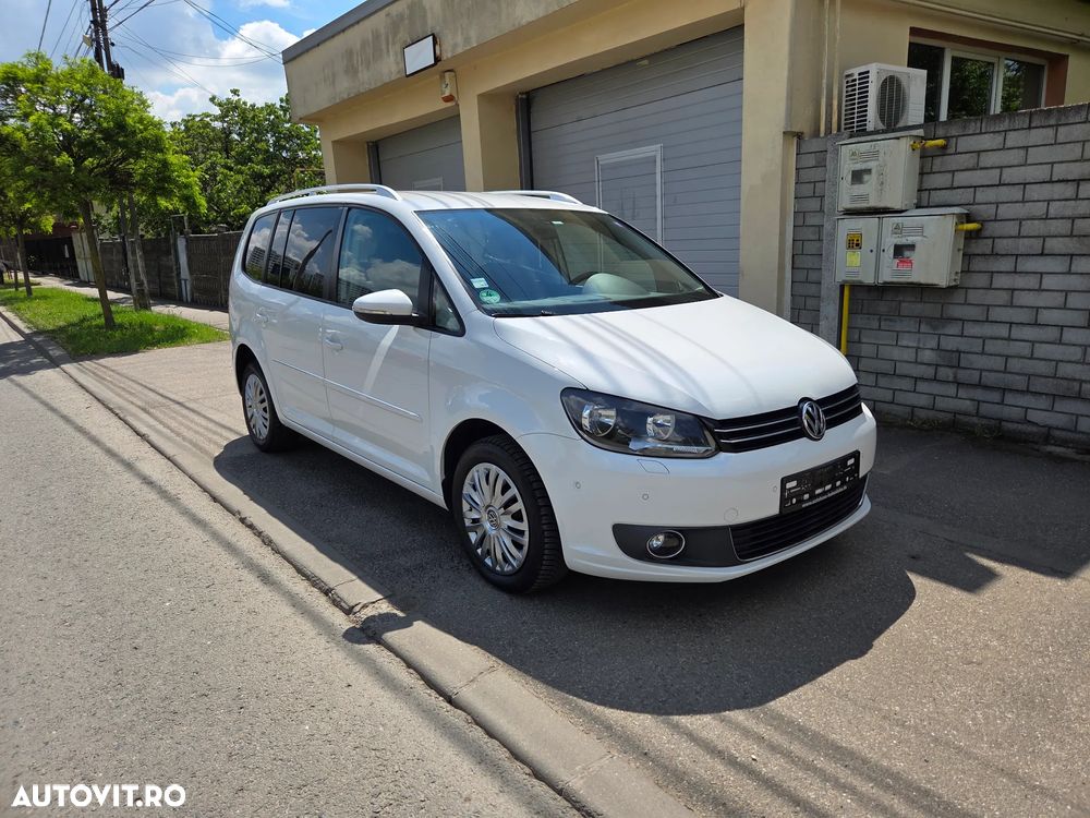Volkswagen Touran 2.0 TDI DPF BlueMotion Technology Comfortline - 2