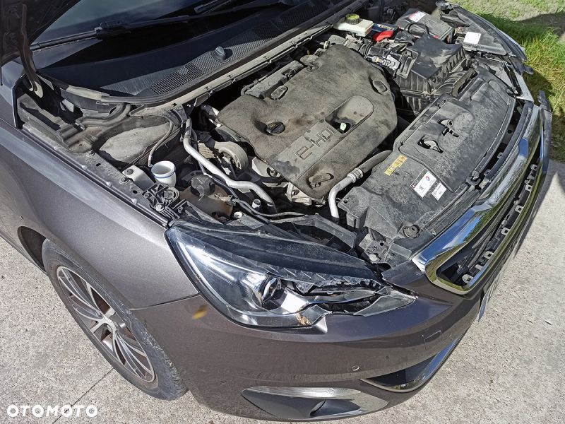 Peugeot 308 - 7