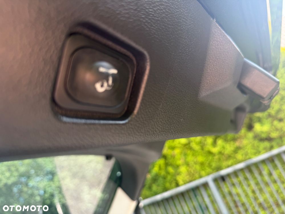 Ford Mondeo - 21