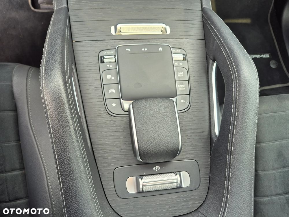 Mercedes-Benz GLE 300 d mHEV 4-Matic AMG Line - 26