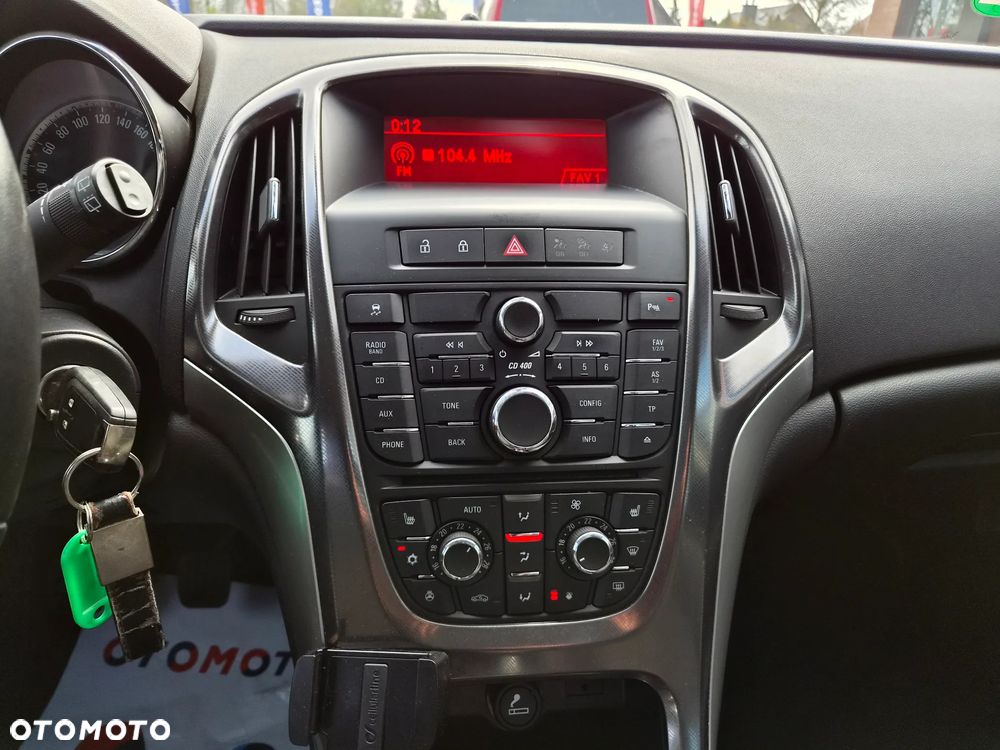 Opel Astra - 24