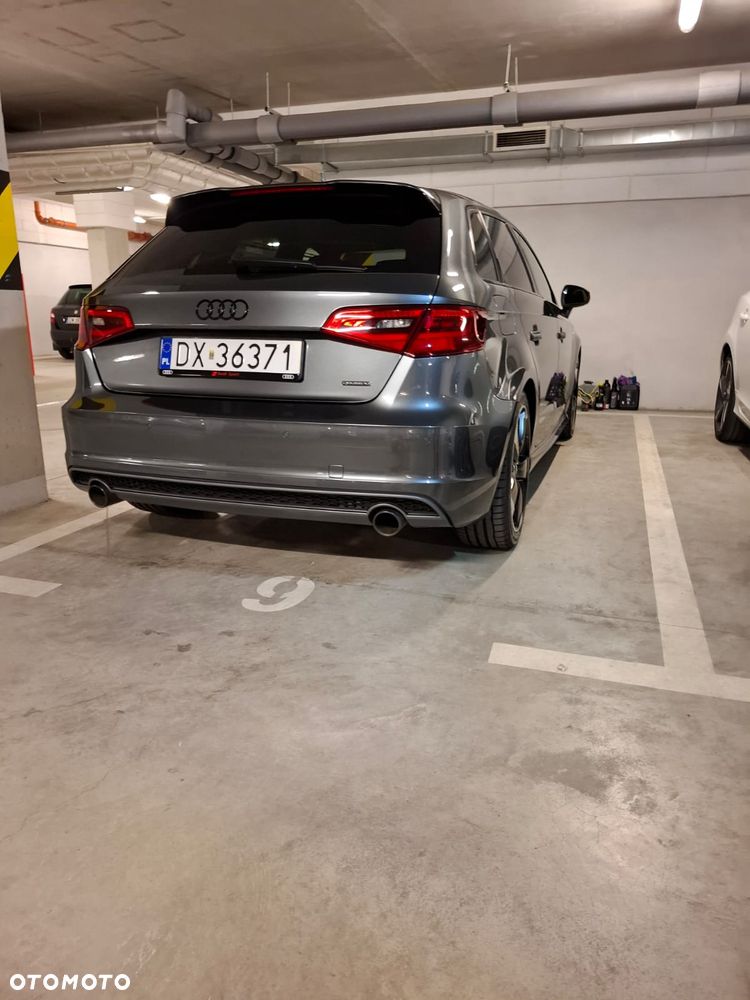 Audi A3 Sportback 2.0 TDI (clean diesel) quattro S tronic Ambiente - 33