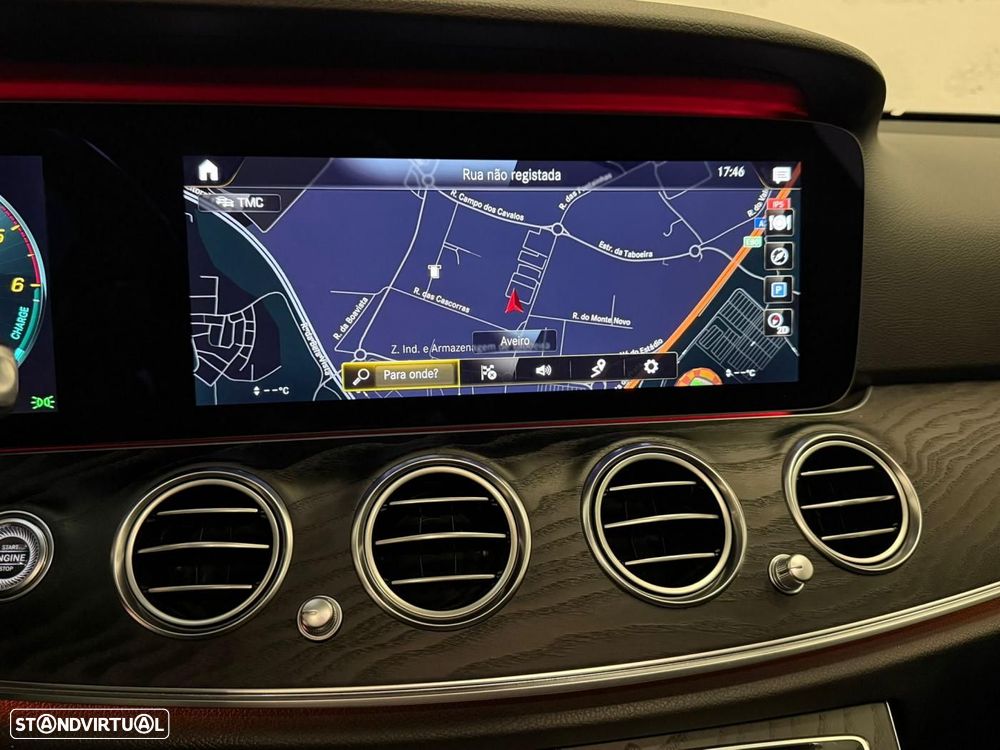 Mercedes-Benz E 300 de Avantgarde 4Matic - 21