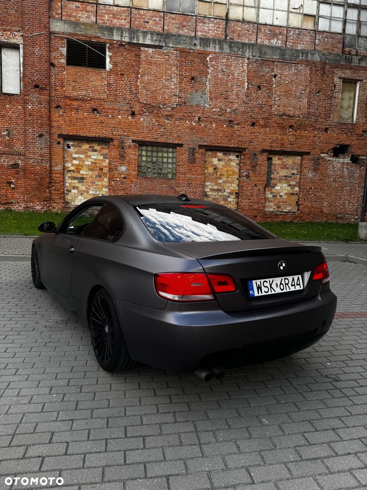 BMW Seria 3 325i - 13