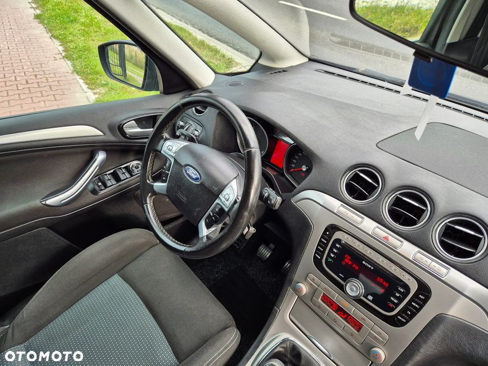 Ford S-Max 2.0 TDCi DPF Trend - 16