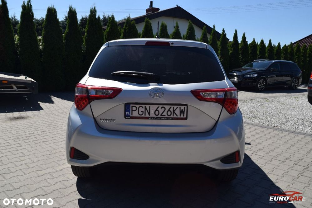 Toyota Yaris 1.5 Premium - 7