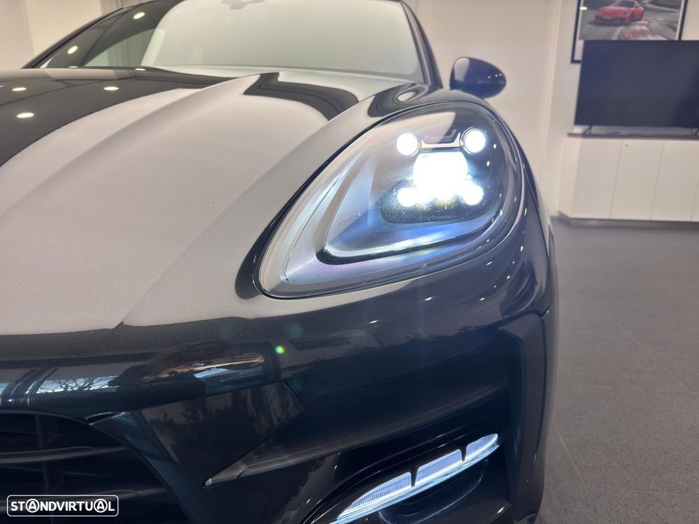 Porsche Macan - 11