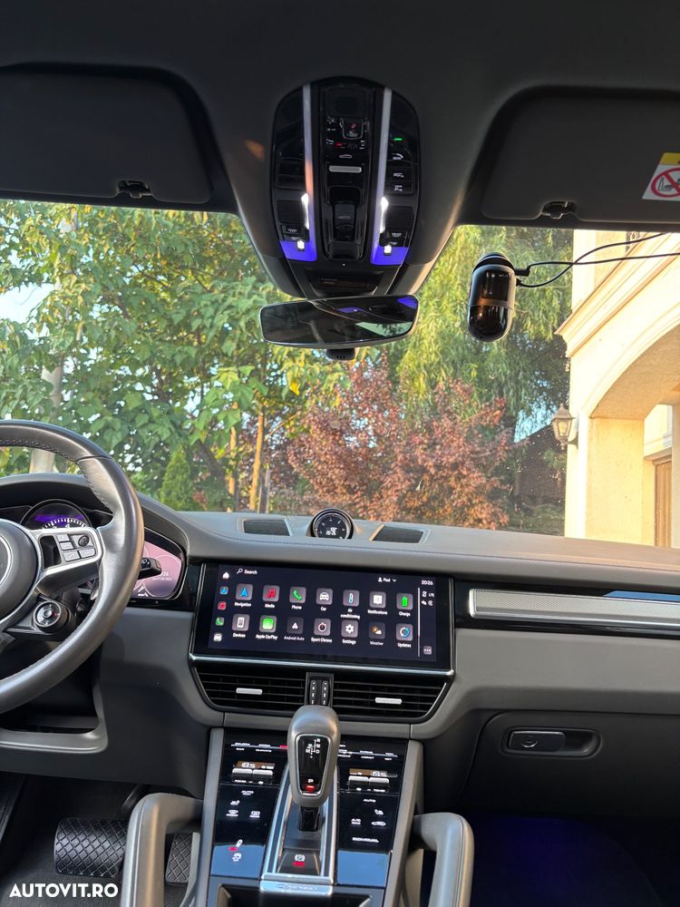 Porsche Cayenne E-Hybrid - 18
