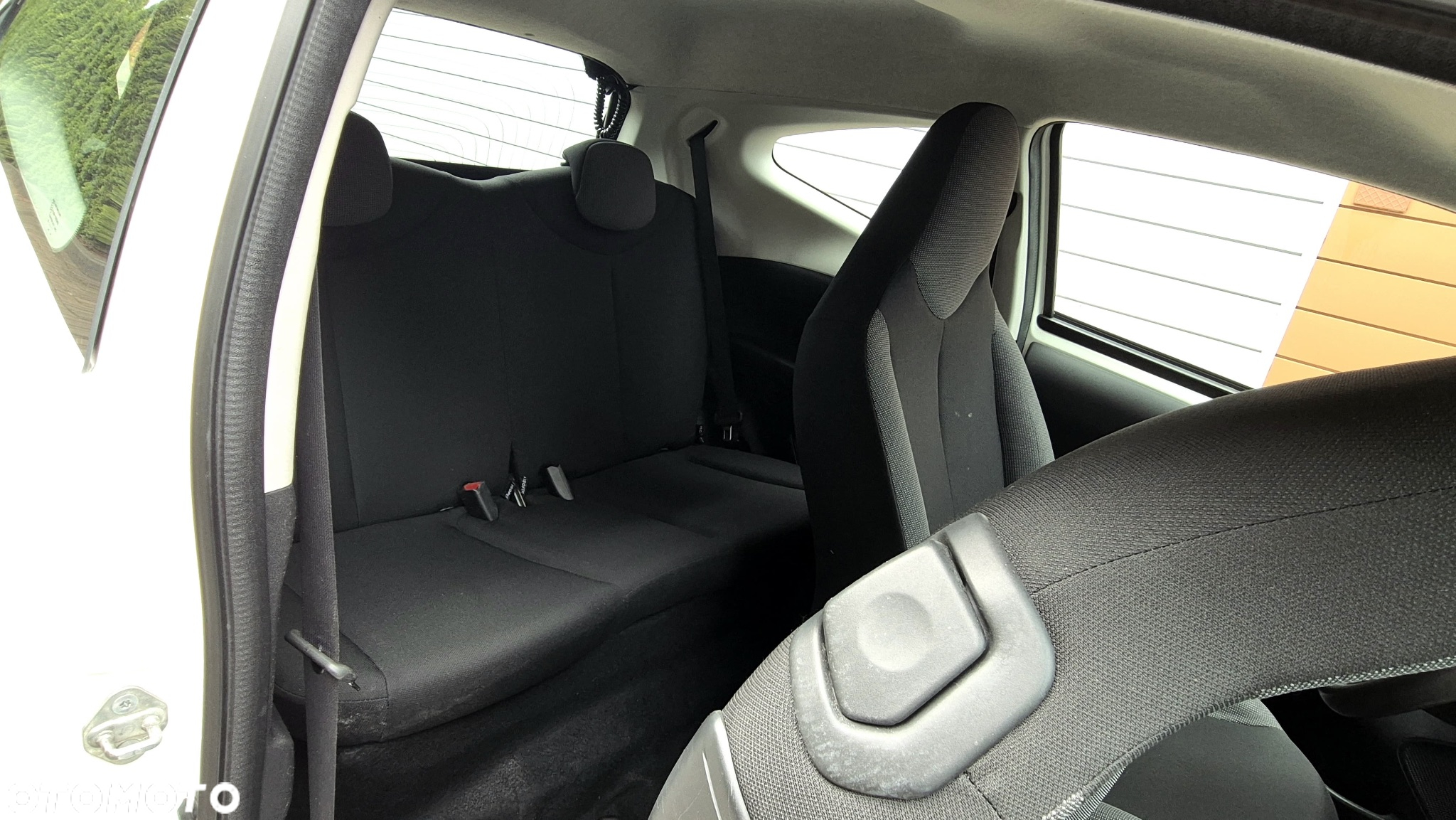 Toyota Aygo 1.0 VVT-i Sprint EU6 - 13