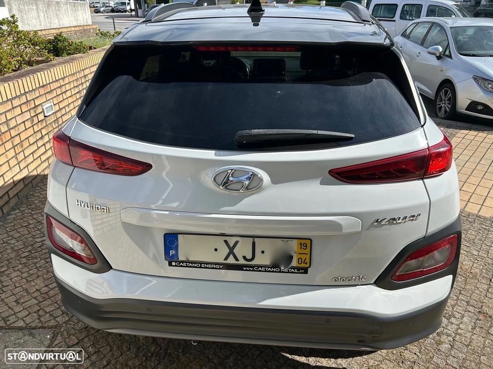 Hyundai Kauai 64 kWh Premium+P.Premium - 11