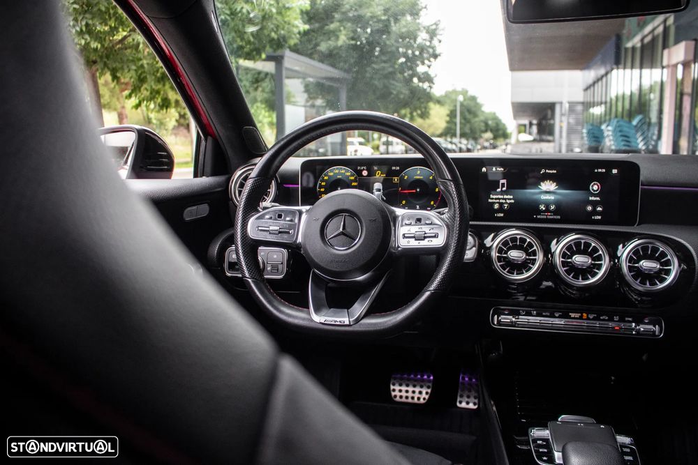 Mercedes-Benz A 180 d AMG Line Aut. - 34