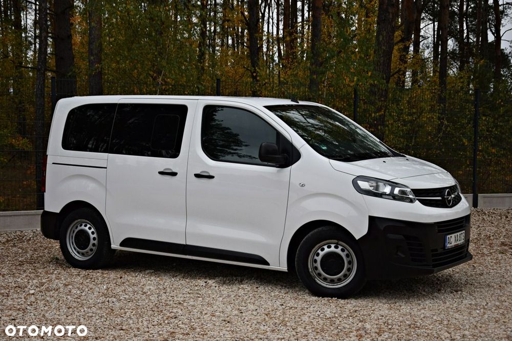 Opel Vivaro - 12