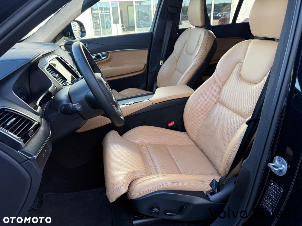 Volvo XC 90 - 12