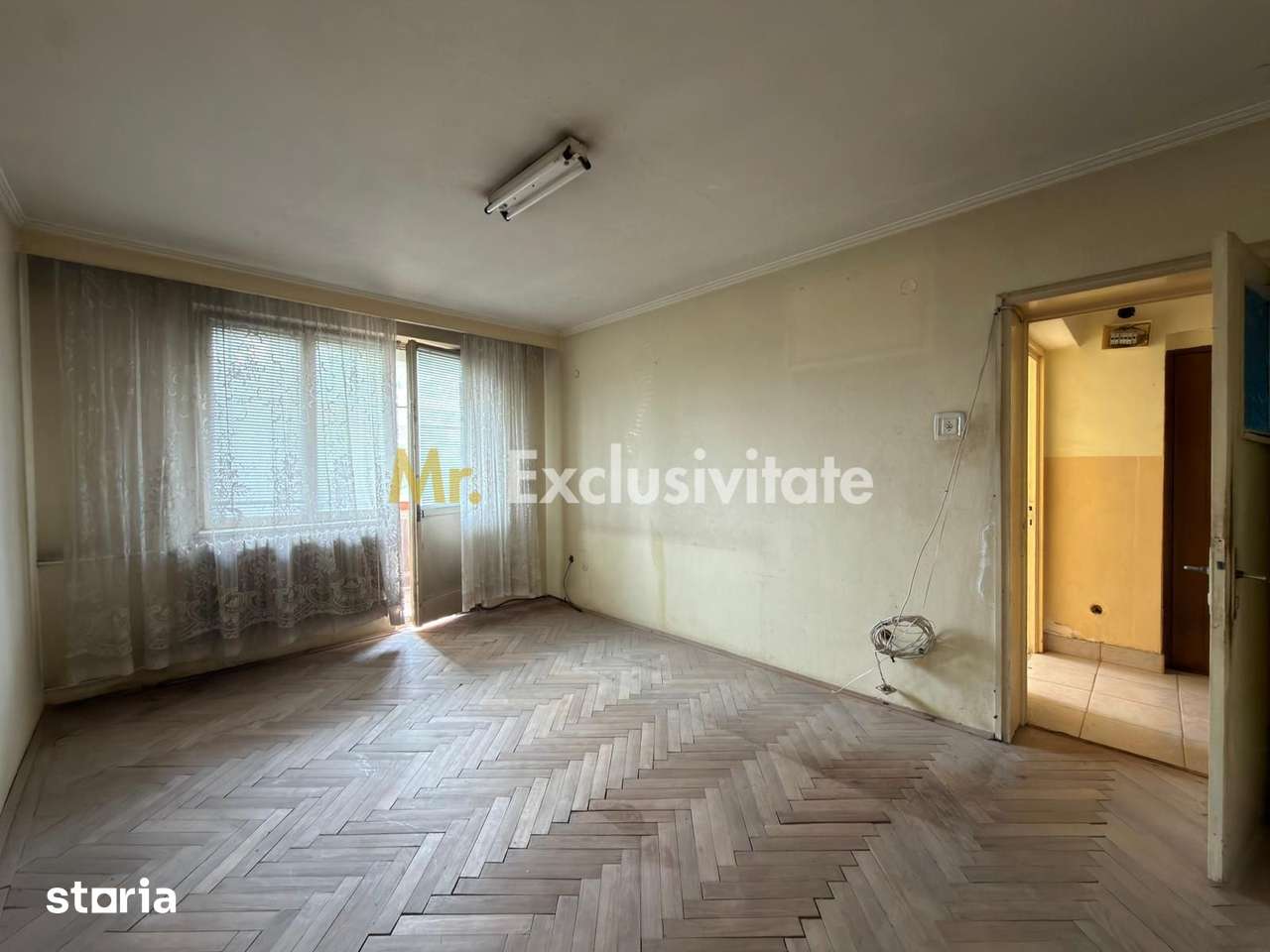 Apartament 3 camere | Calea București- decomandat-Pitesti — fotografia 1