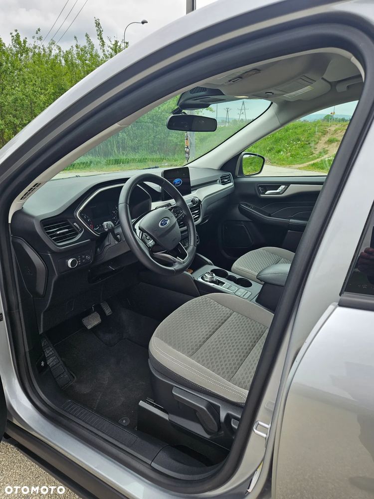 Ford Kuga - 6
