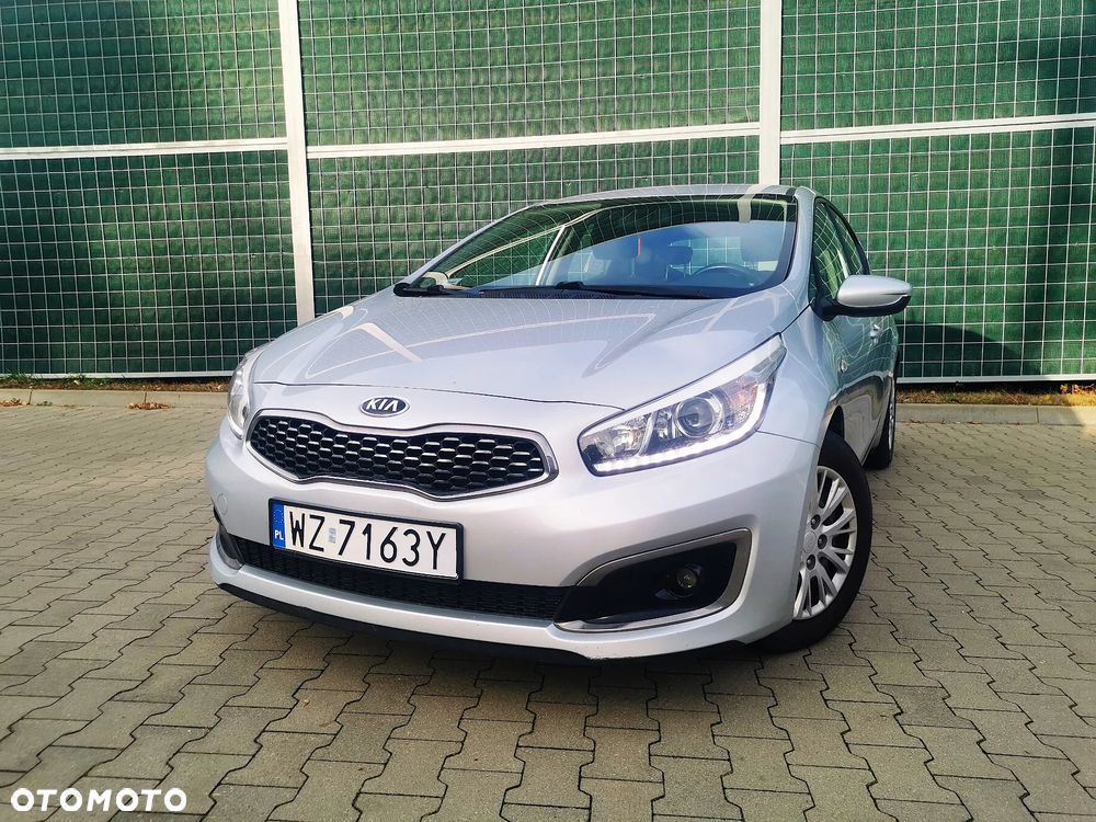 Kia Ceed Cee'd 1.6 GDI M - 1