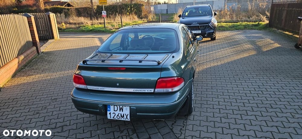 Chrysler Stratus - 40