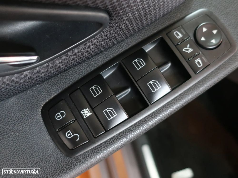 Mercedes-Benz B 200 CDI Autotronic - 19