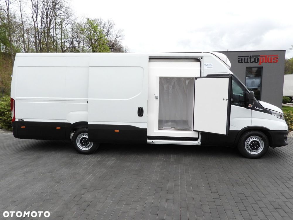 Iveco DAILY 35S14 FURGON CHŁODNIA  0*C ZASILANIE 230V TEMPOMAT AUTOMAT HI-MATIC KLIMATYZACJA  140KM - 9