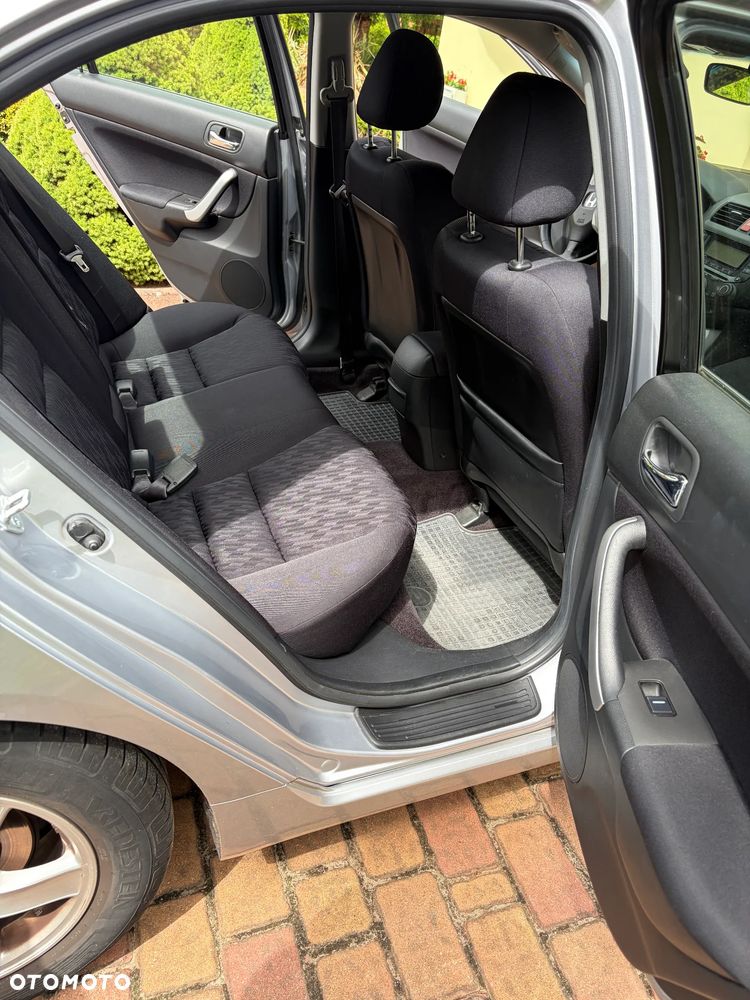 Honda Accord 2.0 Comfort - 9