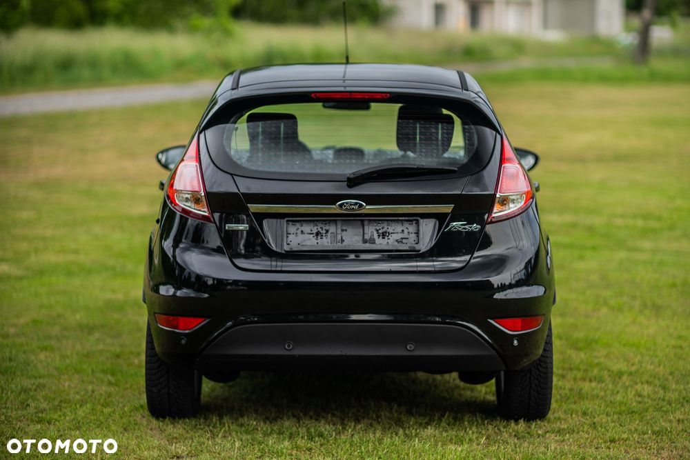 Ford Fiesta - 6