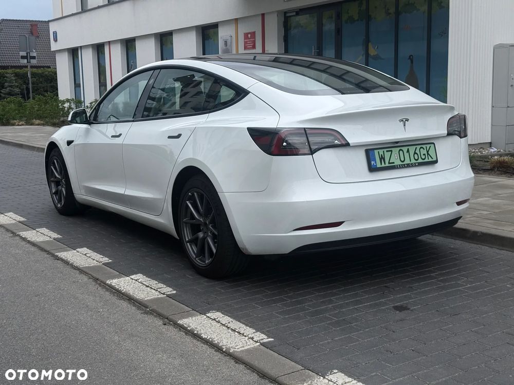 Tesla Model 3 RWD Premium - 2