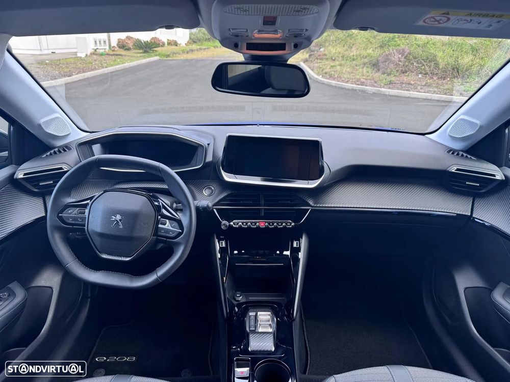 Peugeot e-208 Allure Pack - 19