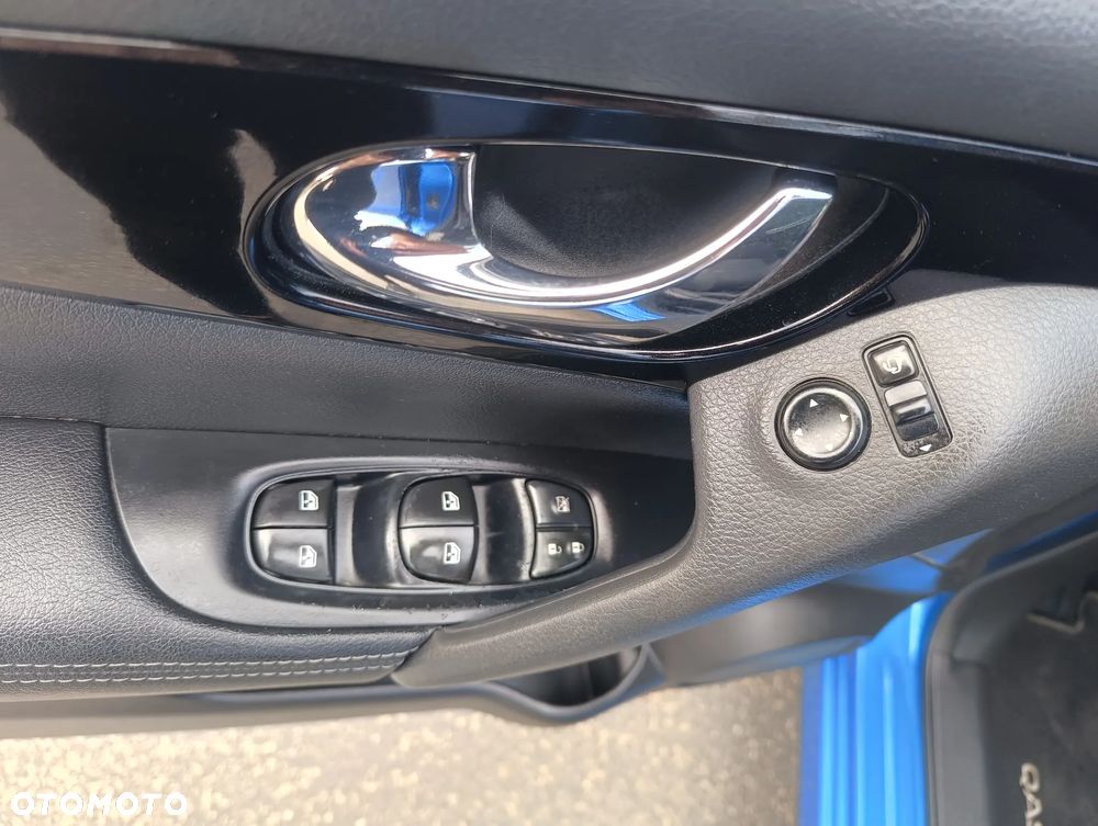 Nissan Qashqai 1.5 dCi N-WAY - 26