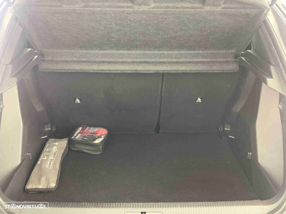 Peugeot 2008 1.2 PureTech Active - 14