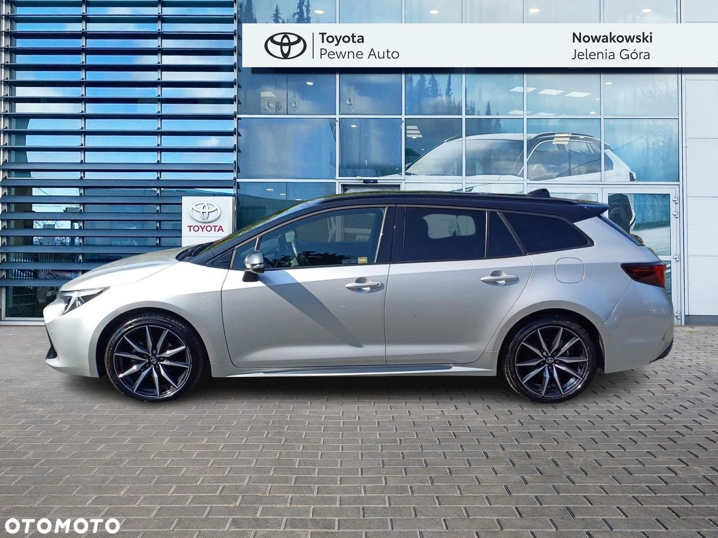 Toyota Corolla 1.8 Hybrid GR Sport Dynamic - 3