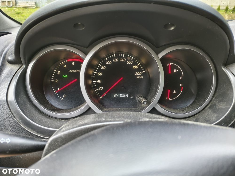 Suzuki Grand Vitara - 8