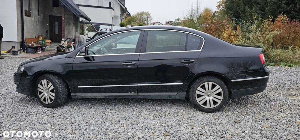 Volkswagen Passat - 2