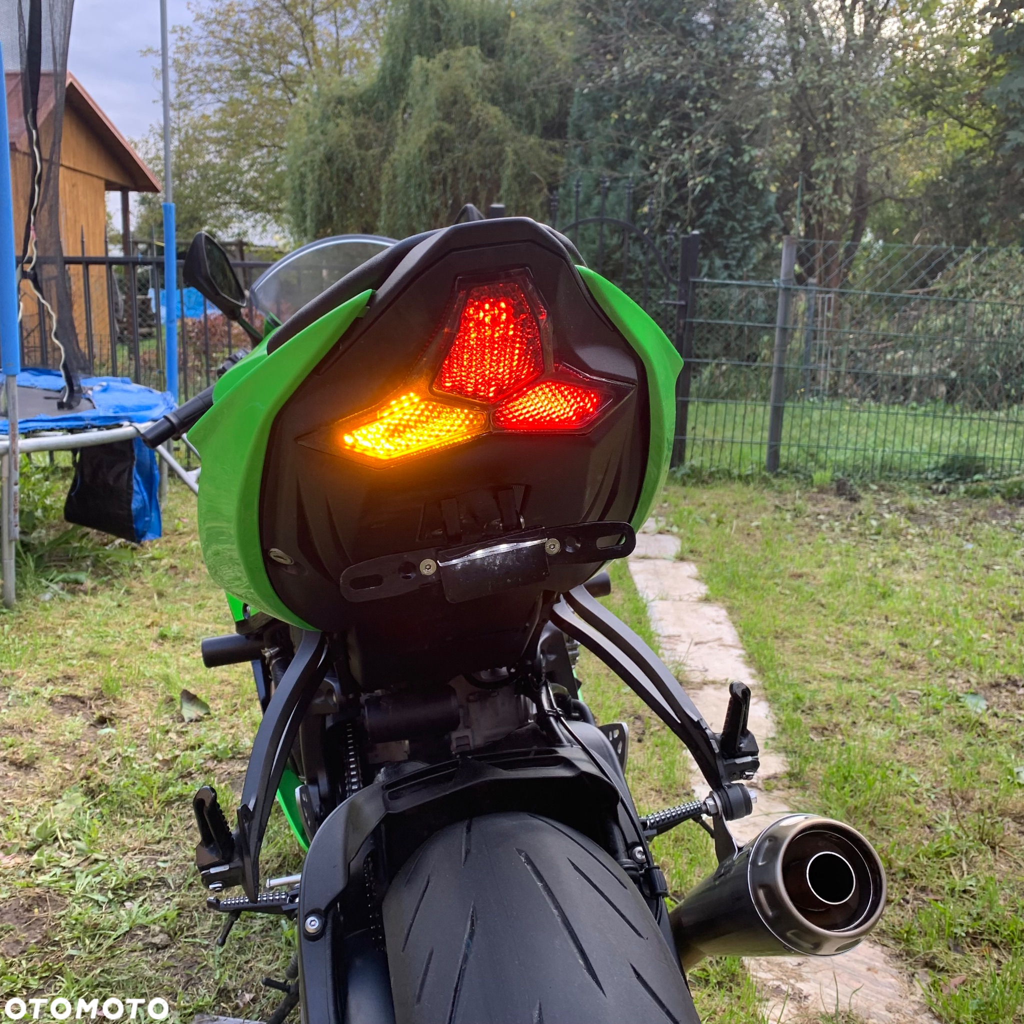 Kawasaki ZXR - 12