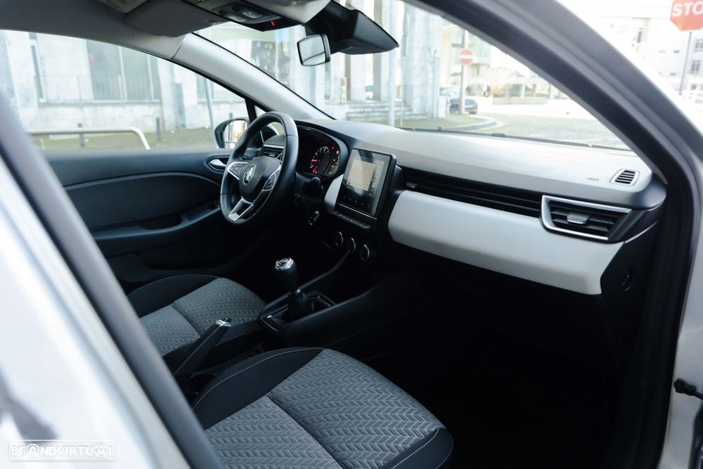 Renault Clio 1.0 TCe Limited Bi-Fuel - 22