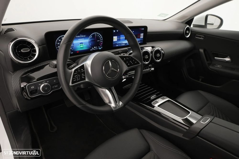 Mercedes-Benz CLA 250 e Shooting Brake Progressive - 27