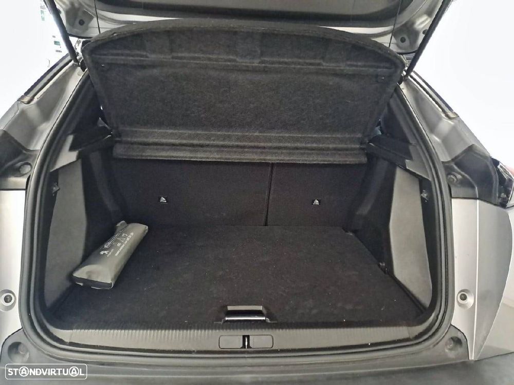 Peugeot 2008 1.5 BlueHDi GT - 6