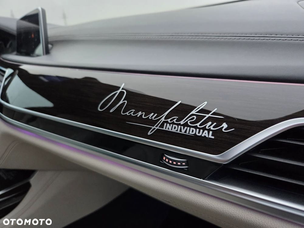 BMW Seria 7 740d xDrive - 19