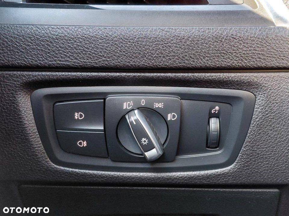 BMW Seria 1 - 16