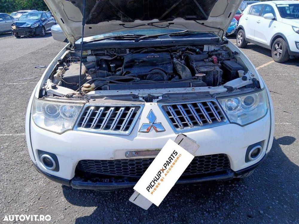 Dezmembrez Mitsubishi L200 2.5 Diesel 2011 - 3