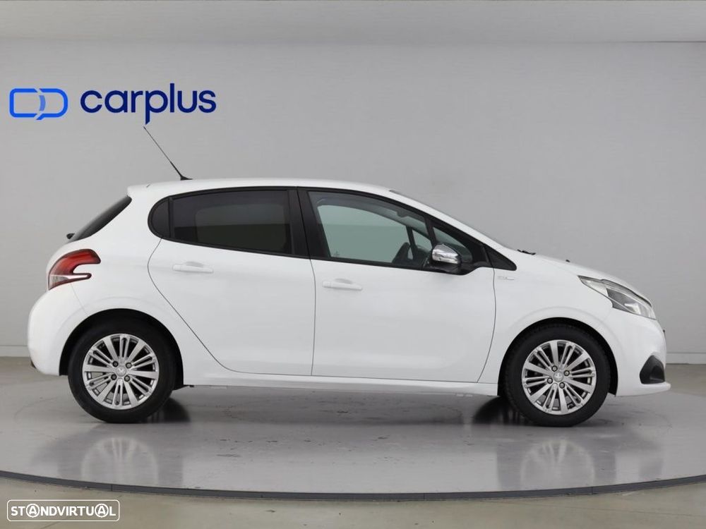 Peugeot 208 1.6 BlueHDi Allure - 8