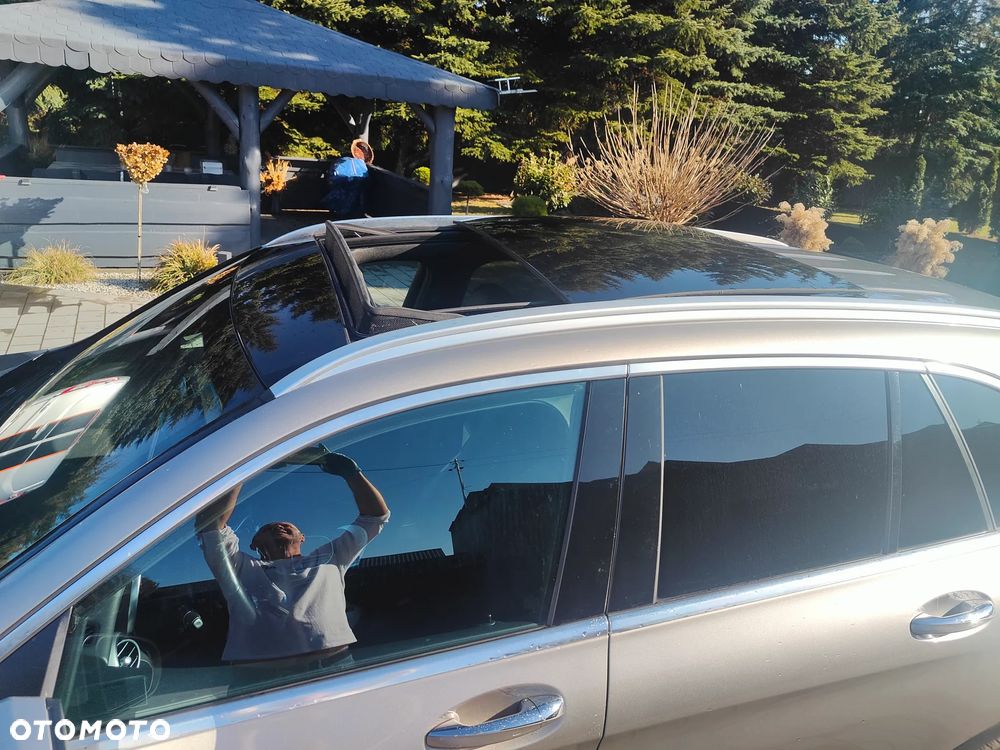 Mercedes-Benz GLC 300 4Matic 9G-TRONIC AMG Line - 9