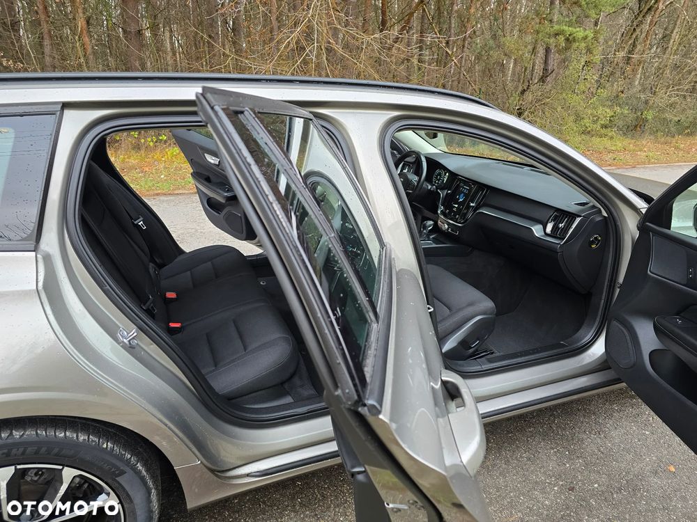 Volvo V60 D3 Geartronic - 19