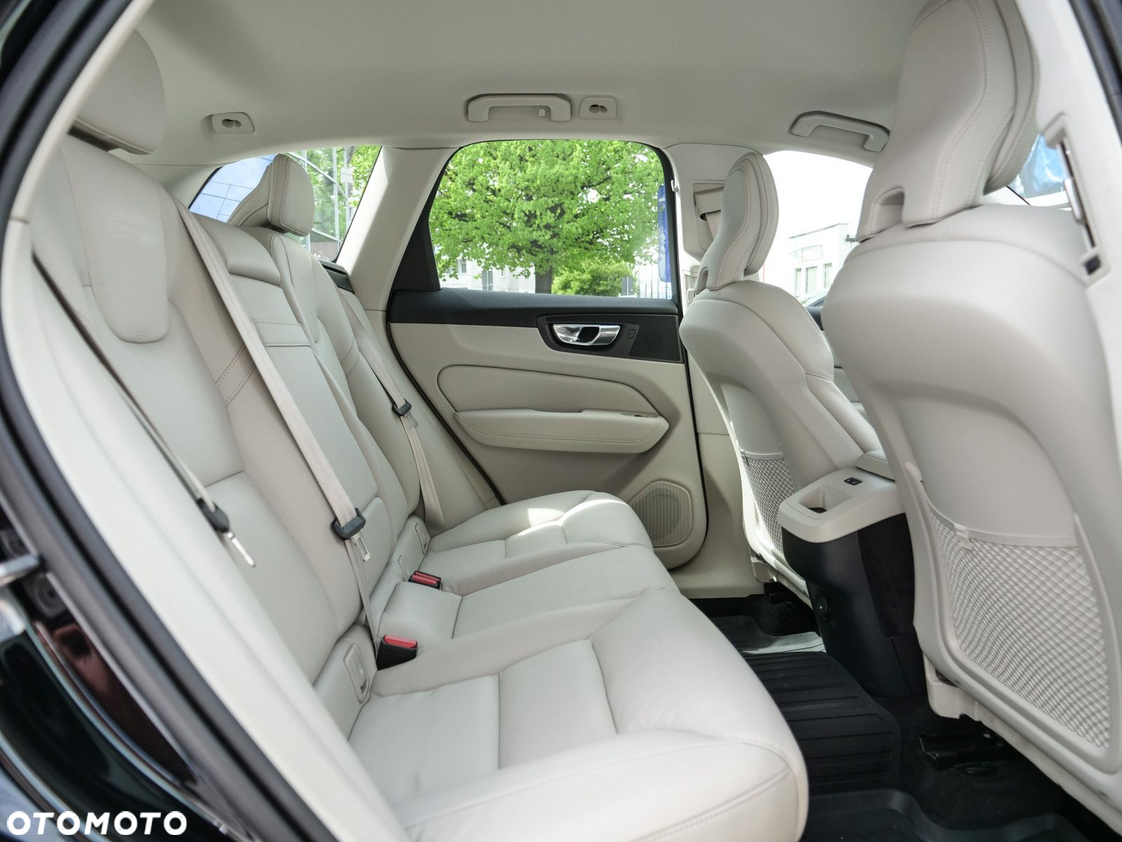 Volvo XC 60 - 31