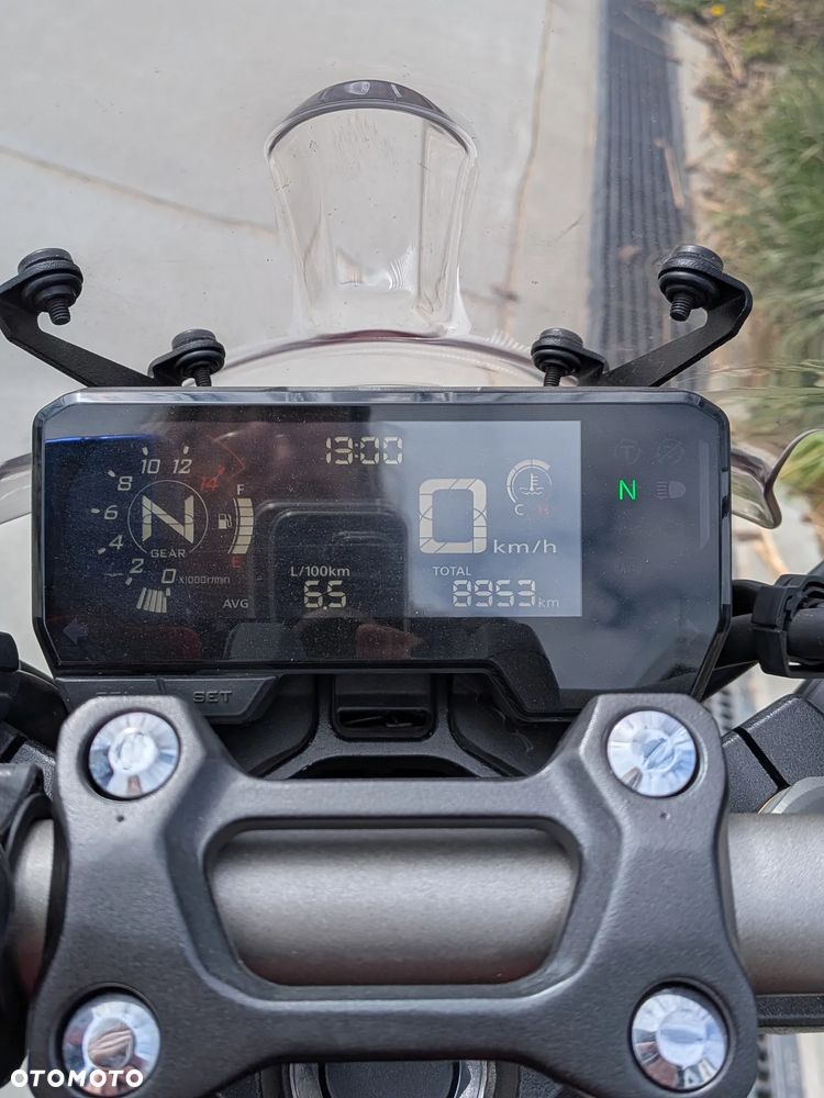 Honda CB - 24