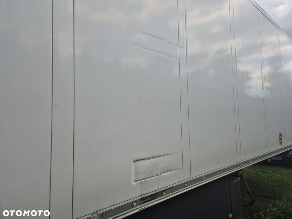Schmitz Cargobull SKO 24/L-13:4 - 4